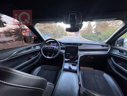 جیپ L گراند شیرۆکی